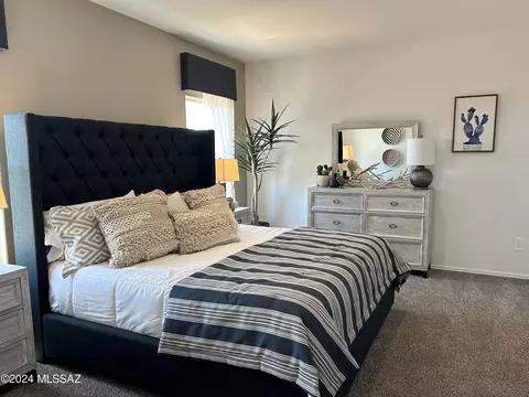 Bedroom - 9744 E Gray Hawk Dr, Tucson, AZ 85730 photo 3 of 3