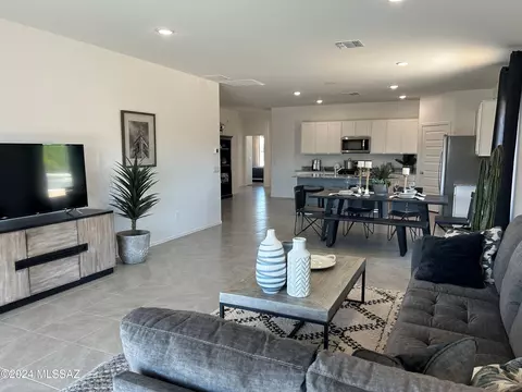 Living - 9744 E Gray Hawk Dr, Tucson, AZ 85730 photo 1 of 1