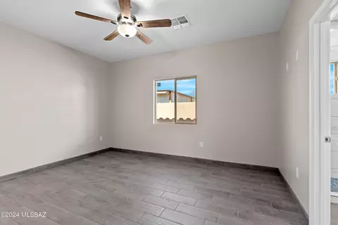 Bedroom - 907 E 36th St, Tucson, AZ 85713 photo 2 of 7