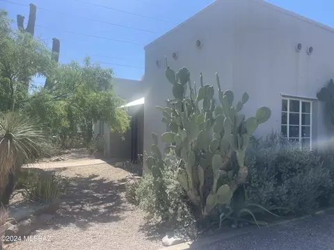 1748 E Linden St, Tucson, AZ 85719