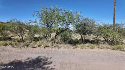 1865 Valentino Ct, Rio Rico, AZ 85648