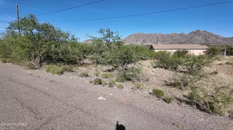 113 Via Estonia, Rio Rico, AZ 85648