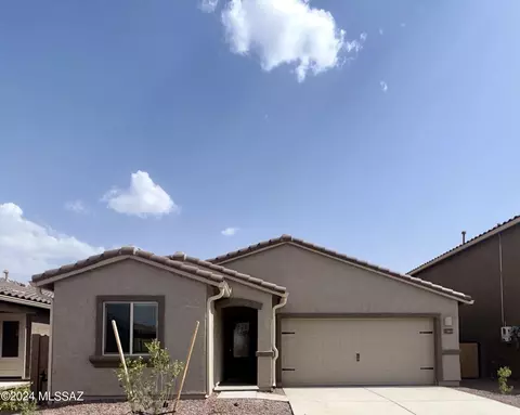21969 E Beacon Point Dr, Red Rock, AZ 85145