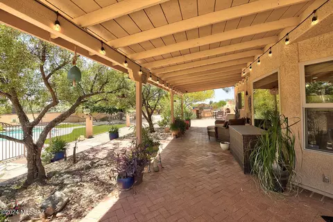 10960 E Va Rinconado, Tucson, AZ 85749