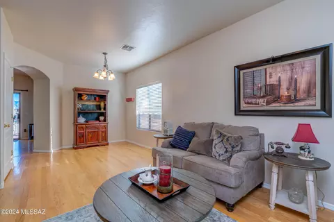 60419 E Blackcrest Loop, Tucson, AZ 85739 photo 5