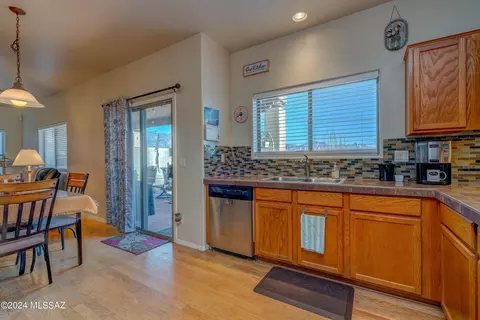 60419 E Blackcrest Loop, Tucson, AZ 85739 photo 17