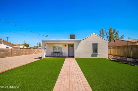 Exterior - 3517 E Cody St, Tucson, AZ 85716 photo 2 of 11