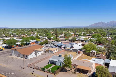 View/Area - 3517 E Cody St, Tucson, AZ 85716 photo 2 of 3