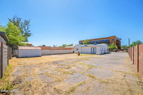 Exterior - 3517 E Cody St, Tucson, AZ 85716 photo 7 of 11