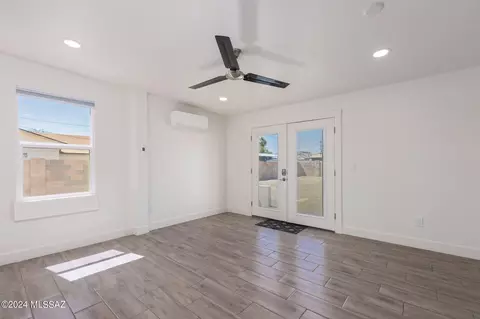 Living - 3517 E Cody St, Tucson, AZ 85716 photo 1 of 1