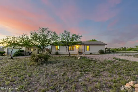16540 S Isleta Trl, Benson, AZ 85602