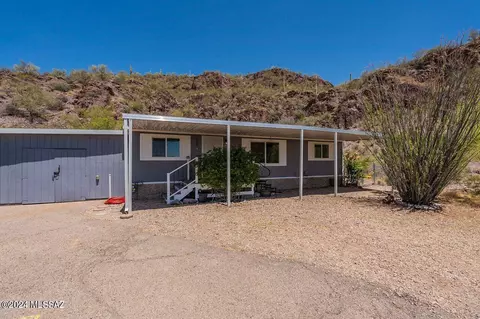 6367 S Speaks Trl, Tucson, AZ 85746