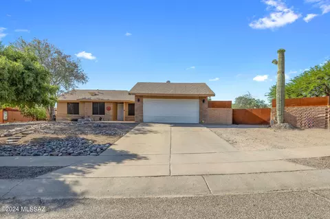 2079 S Cerro Dr, Tucson, AZ 85713