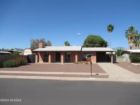 7650 N Rasmussen Ave, Tucson, AZ 85741