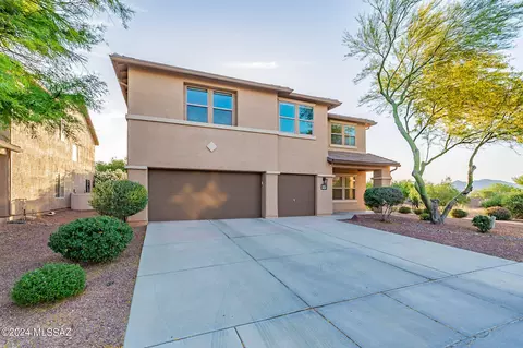 33696 S Miner Rd, Red Rock, AZ 85145