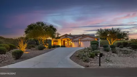4572 W Mallow Ln, Tucson, AZ 85743