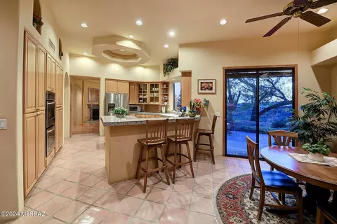 3517 E Windy Point Dr, Tucson, AZ 85718 photo 16