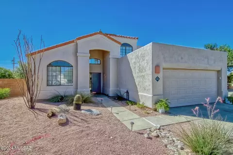 5434 N Whitethorn Pl, Tucson, AZ 85704