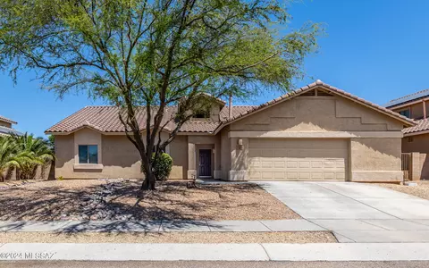 3629 E Fjord Pony Rd, Tucson, AZ 85739