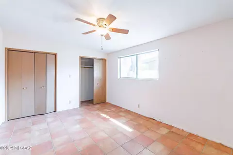 Bedroom - 5128 E 2nd St, Tucson, AZ 85711 photo 2 of 5