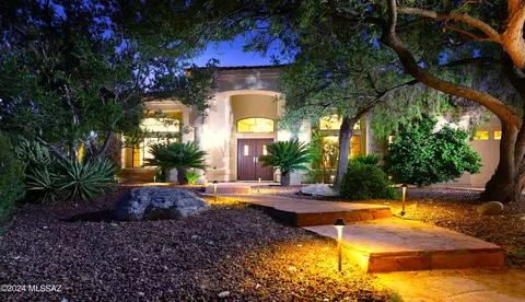 861 E Placita De Michael, Tucson, AZ 85718