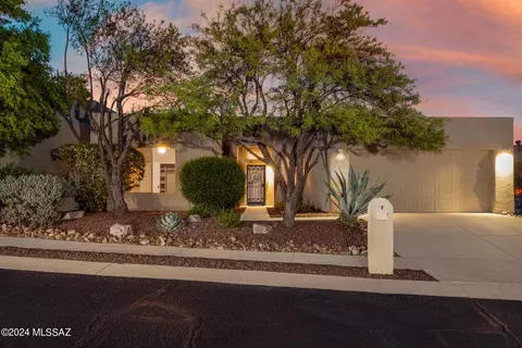3222 W Lost Starr Pl, Tucson, AZ 85745