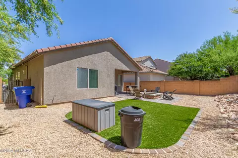 Exterior - 10378 E Painted Turtle Ln, Tucson, AZ 85747 photo 6 of 6