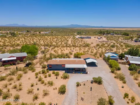12021 W Ranchito Verde, Tucson, AZ 85743