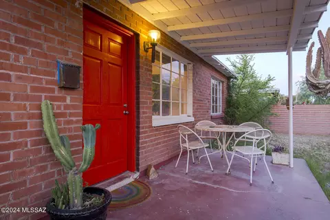 321 E 23rd St, Tucson, AZ 85713 photo 4