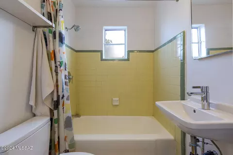 321 E 23rd St, Tucson, AZ 85713 photo 19