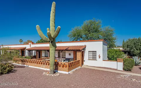 303 Paseo Madera #D, Green Valley, AZ 85614