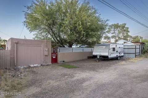 1320 E Hampton St, Tucson, AZ 85719 photo 25