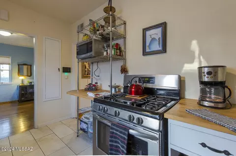 1320 E Hampton St, Tucson, AZ 85719 photo 13
