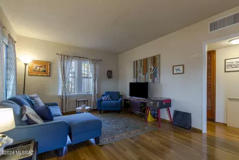 1320 E Hampton St, Tucson, AZ 85719 photo 5