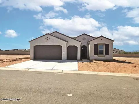 1865 N Banneker Ln, Green Valley, AZ 85614