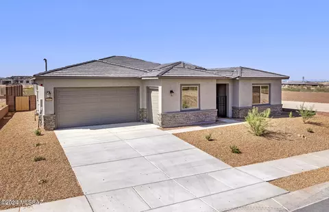 7950 S Silver Oak Dr, Tucson, AZ 85747