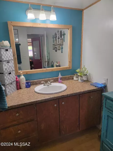 1010 W Teeling Ln, Willcox, AZ 85643 photo 10