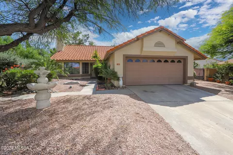 1081 Dragoon Spring Pl, Oro Valley, AZ 85737