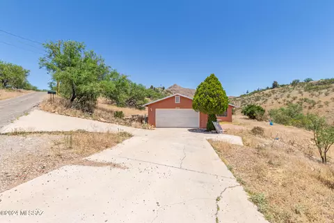 1232 Circulo Aguilar, Rio Rico, AZ 85648