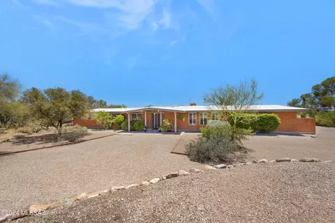 5440 N Maria Dr, Tucson, AZ 85704
