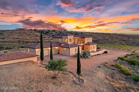 2083 W Oro Creek Dr, Oracle, AZ 85623