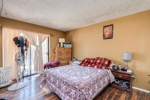 Bedroom - 219 W Melridge St, Tucson, AZ 85706 photo 1 of 7
