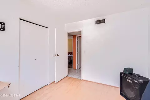 Bedroom - 219 W Melridge St, Tucson, AZ 85706 photo 7 of 7