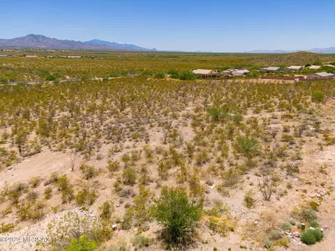 13788 E Bear Back Ridge Pl, Vail, AZ 85641 photo 8
