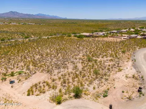 13788 E Bear Back Ridge Pl, Vail, AZ 85641 photo 9