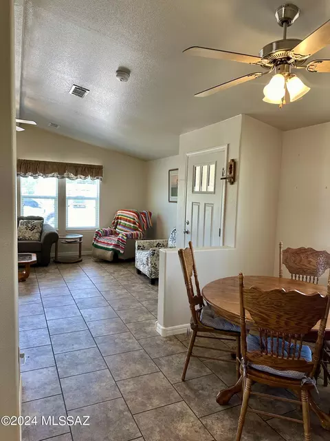 710 S Rustic Way, Thatcher, AZ 85552 photo 5
