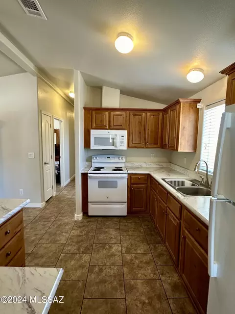 710 S Rustic Way, Thatcher, AZ 85552 photo 8