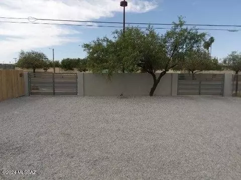 429 E 36th St, Tucson, AZ 85713 photo 5