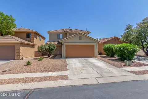 559 W Amber Hawk Ct, Green Valley, AZ 85614