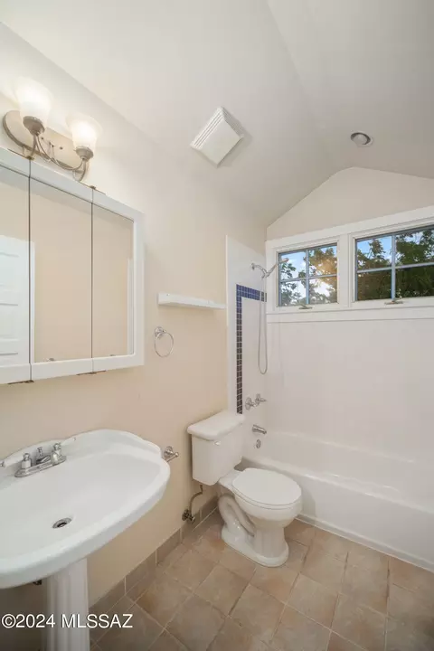 529 E 1st St, Tucson, AZ 85705 photo 28